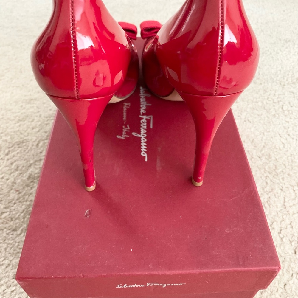 Salvatore Ferragamo red bow heels size 6 1/2B
